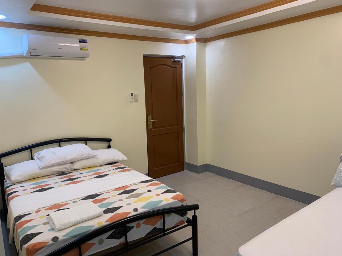 Zl Travelers Inn Batuan Dış mekan fotoğraf