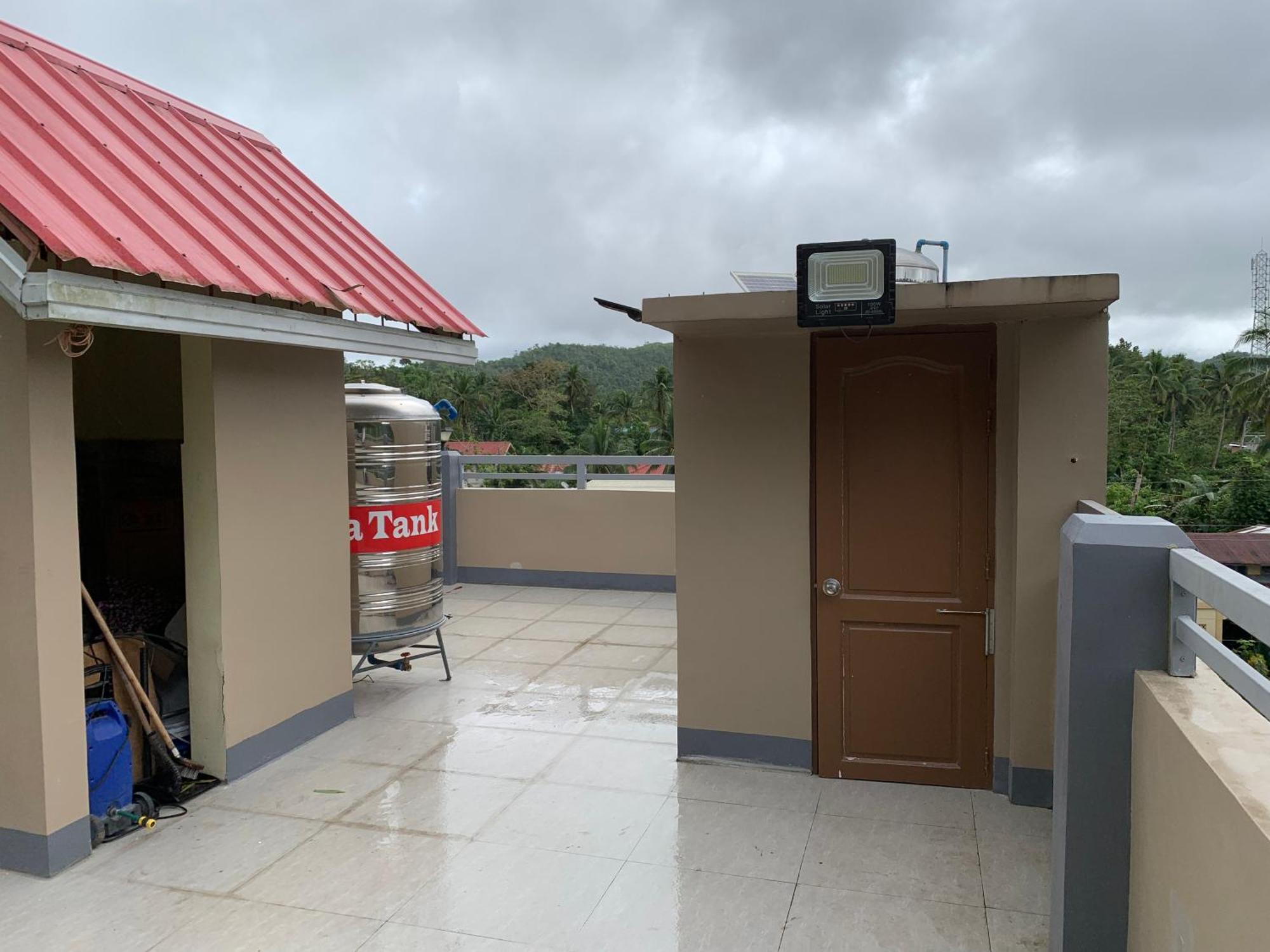 Zl Travelers Inn Batuan Dış mekan fotoğraf