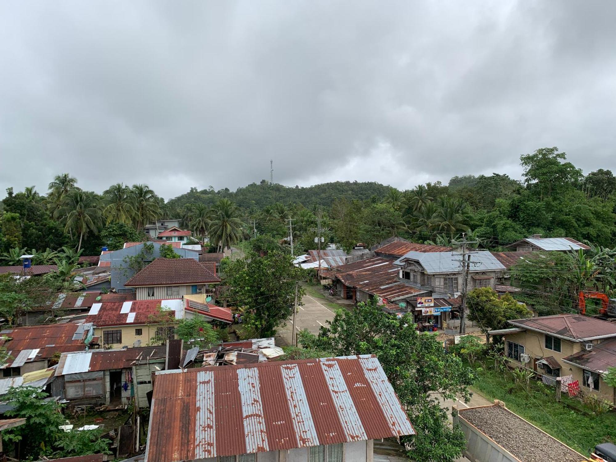 Zl Travelers Inn Batuan Dış mekan fotoğraf
